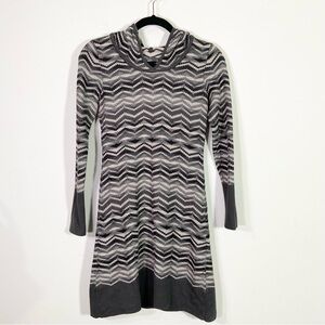 Prana Meryl Gray Black Chevron Long Sleeve Hooded Knit Dress